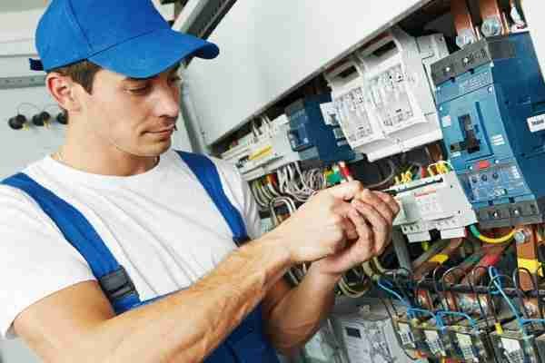 Electrical services in Dubai